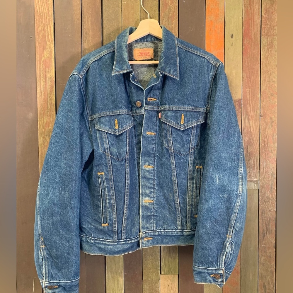 Vintage Levi’s blanket-lined denim jacket M